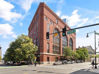 357 Commercial St APT 216, Boston, MA, 02109