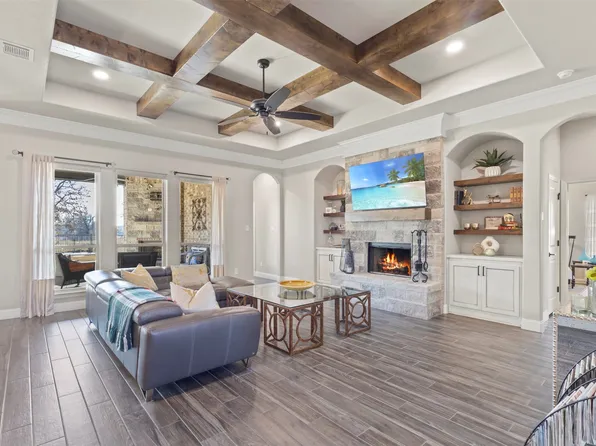 703 Winkler Way, Springtown, TX 76082