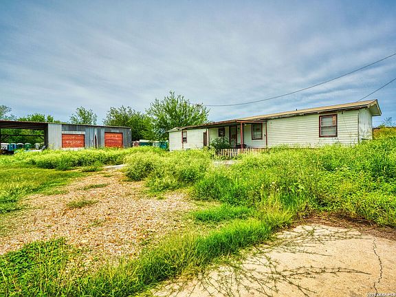 5th image of 1507 Jourdanton Ave LOT 5