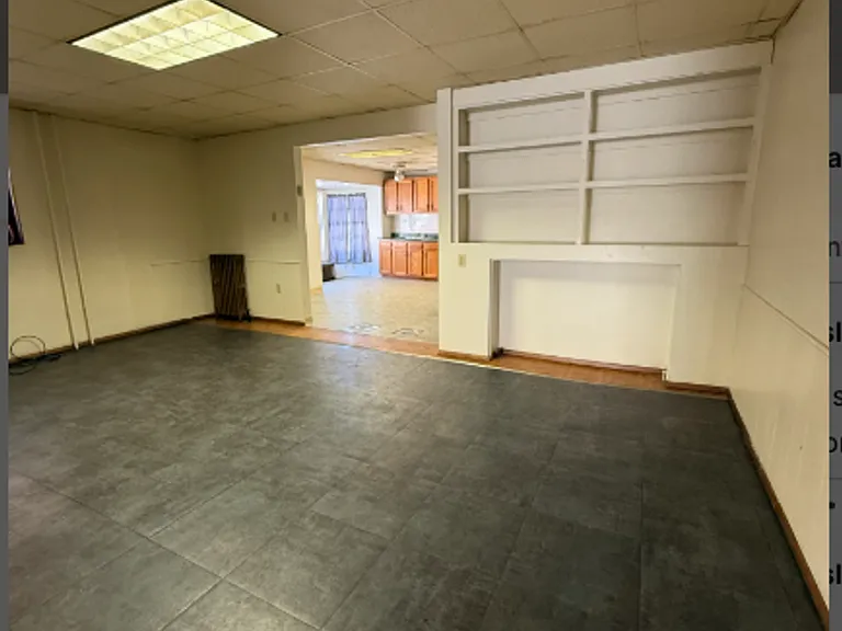 446 McKean Ave — Photo 16