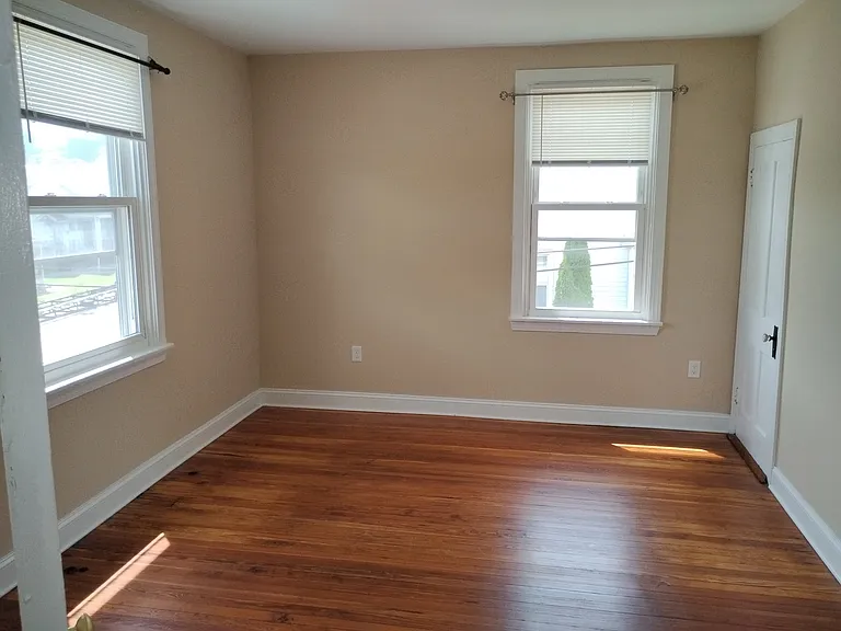 4116 E Northern Pkwy #C — Photo 8