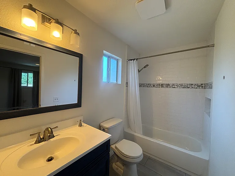 306 E Cummings Ln — Photo 14