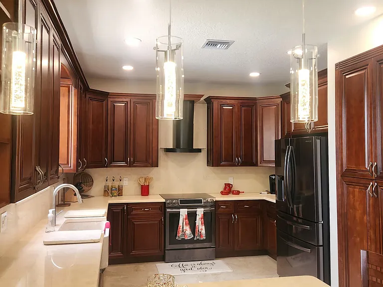 1851 Corsica Dr — Photo 14