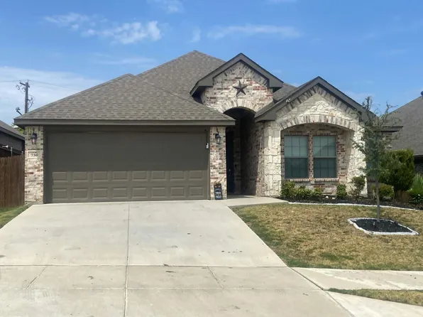 736 Long Iron Dr, Fort Worth, TX 76108