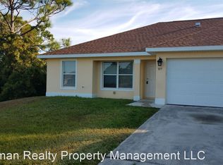 977 Graystone Ave, Lehigh Acres, FL 33974