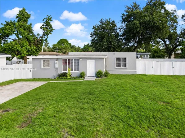 2437 NW 98th St, Miami, FL 33147
