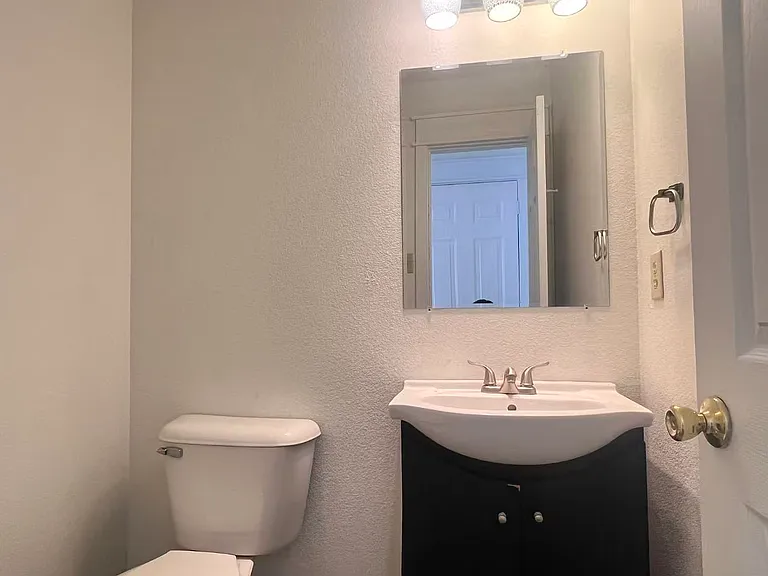 10965 Sweetsen Rd — Photo 11
