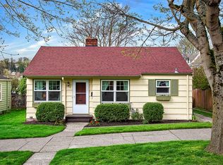 5211 29th Ave NE, Seattle, WA 98105