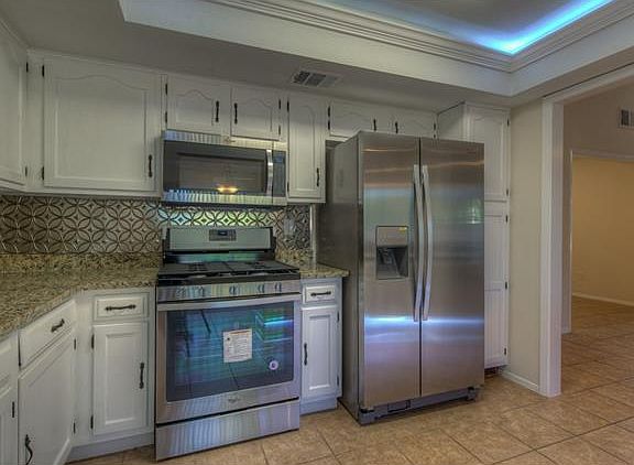 5th image of 2054 Verbena Dr