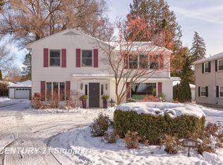 49 Benton Rd, Saginaw, MI 48602