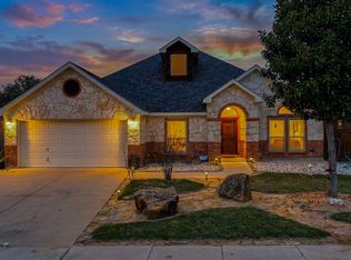 914 Randall Rd, Weatherford, TX 76087