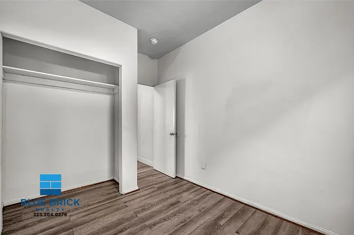 8316 S San Pedro St — Photo 6