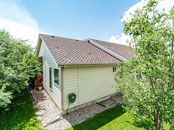 3rd image of 36 Bellita Dr