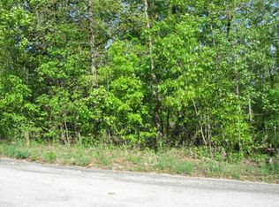 Cherokee Rd, Cherokee Village, AR 72529