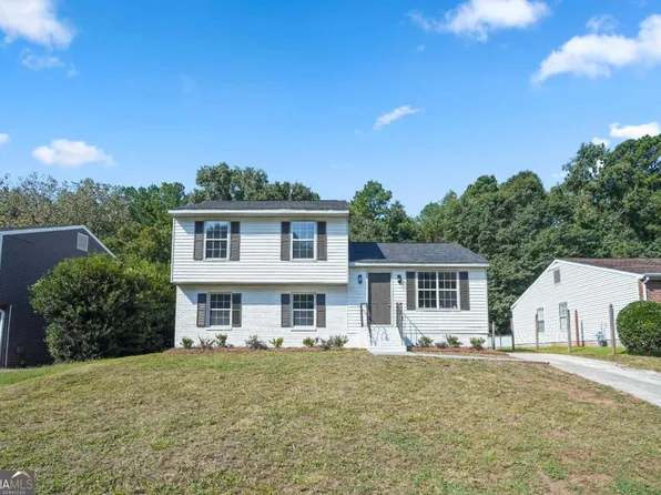 5549 Pine Gate Dr, Atlanta, GA 30349