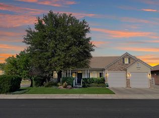 1140 S Shinob Kibe Dr, Washington, UT 84780