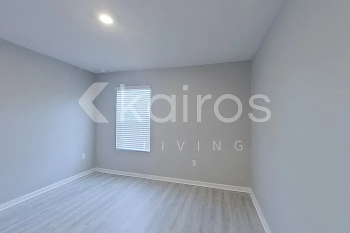 4816 Malay Cir — Photo 7