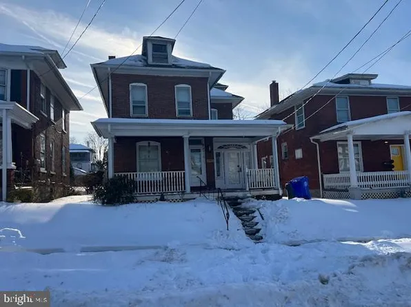 122 Arlington St, Reading, PA 19611