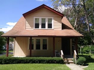 135 Cadillac St, Pontiac, MI 48342