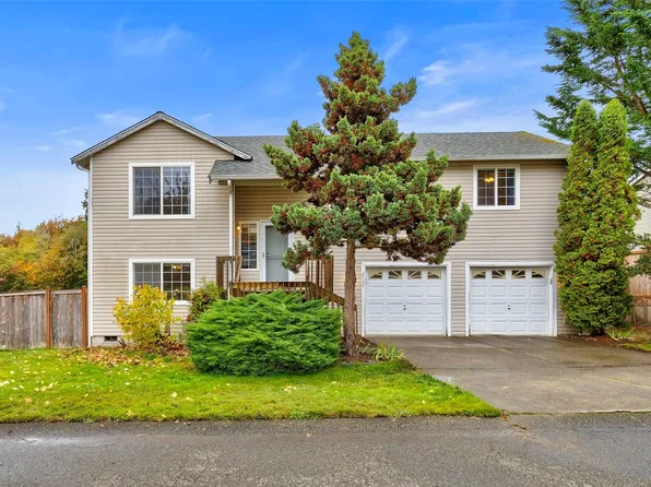 2137 Kelp Place E, Port Orchard, WA 98366