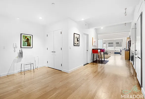 Rented by Mirador Real Estate | media 9