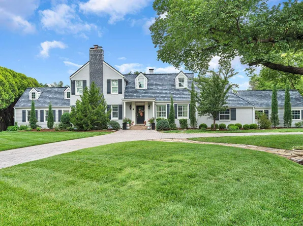 4 N Highland Rd, Wichita, KS 67208