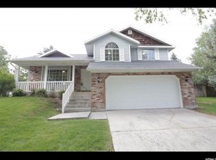 581 Hillside Cir, Alpine, UT 84004