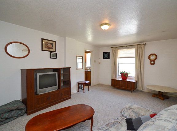5th image of 465 12th St