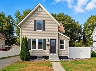 45 Meadow St, Ludlow, MA 01056