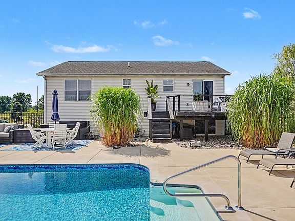 5th image of 5192 Lilac Ln