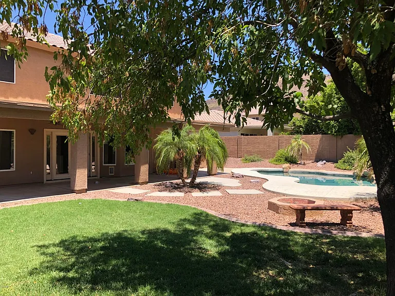 6419 W Avenida Del Rey — Photo 3