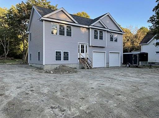 2nd image of 686 Dighton Ave