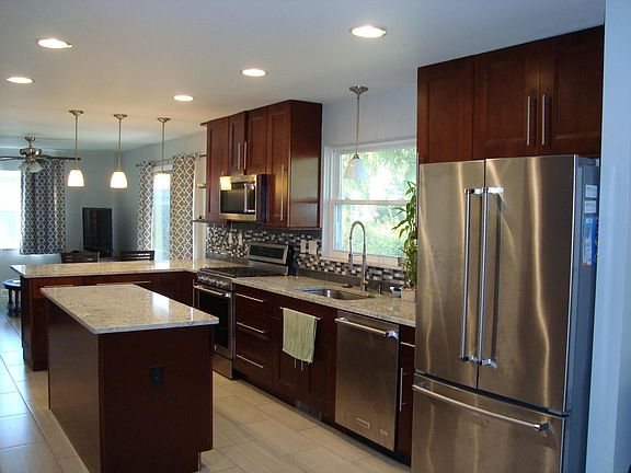 5th image of 3702 Braidwood Dr