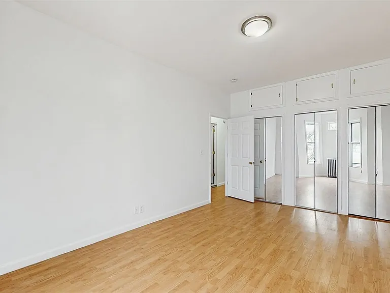 454 77th St #3 — Photo 5