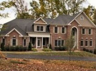 10029 Esteppe Dr, Manassas, VA 20111