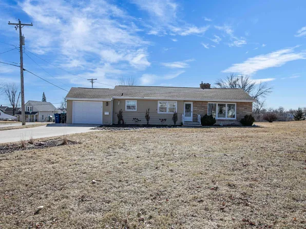 413 Madison St, Little Chute, WI 54140