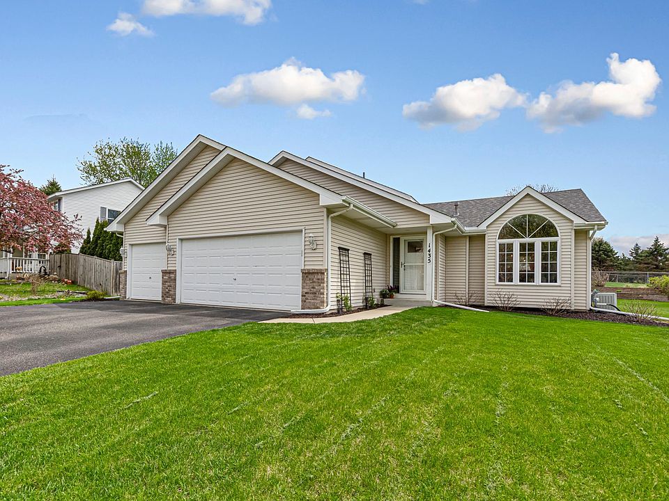 1st image of 1435 Springwood Ln