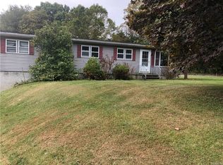 103 S Chapel Hill Rd, Highland, NY 12528