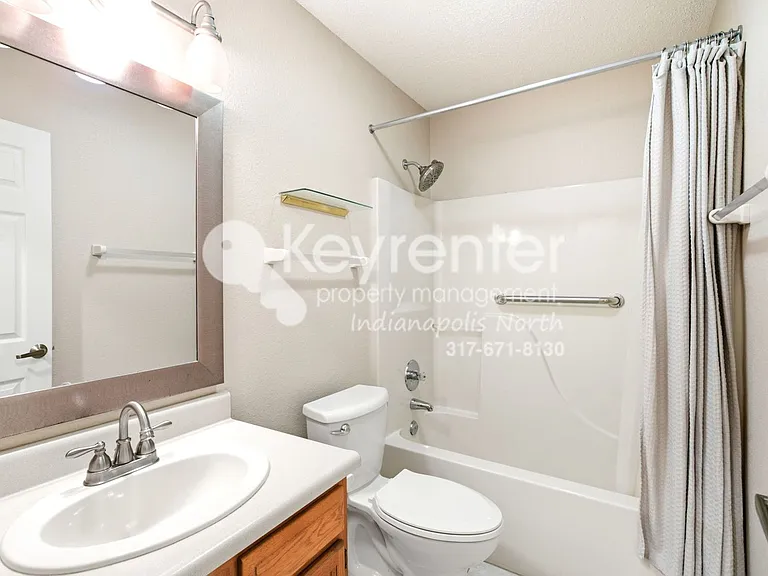 8241 Crosser Cir — Photo 14