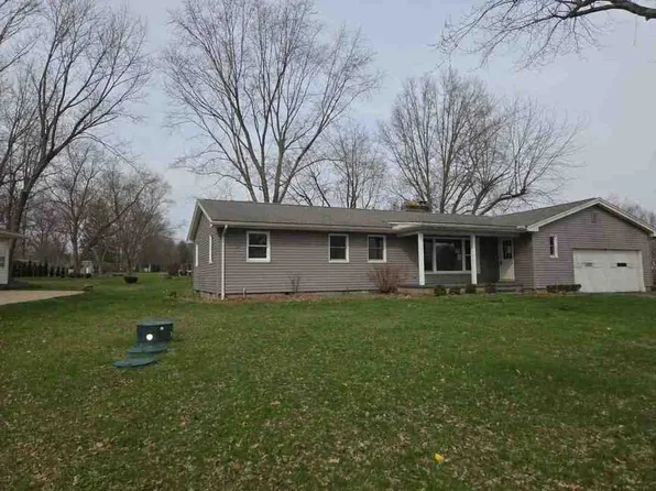 600 Highland Park Dr, Akron, OH 44319