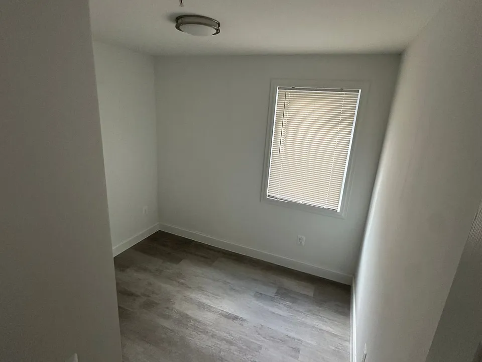 313 & 315 Anacostia Rd