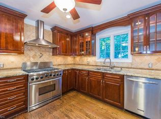 80 Westervelt Pl, Passaic, NJ 07055