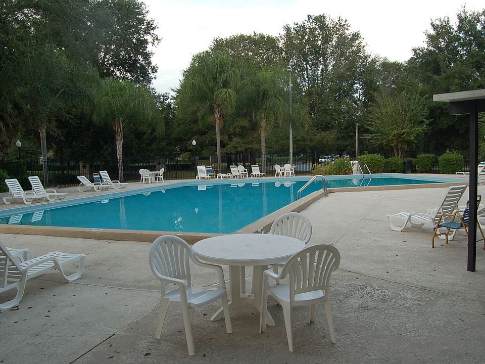 2nd image of 1036 Bonaire 2826 Dr