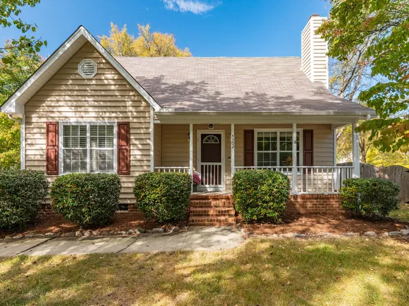 4302 White Cliff Ln, Durham, NC 27712