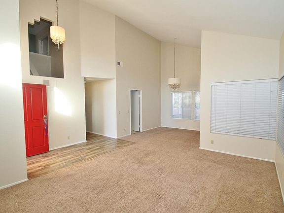 4th image of 12576 Sundance Ave