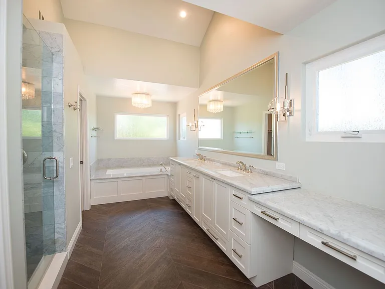 2406 La Mesa Ct — Photo 25