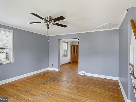 4th image of 1744 Joan Ave