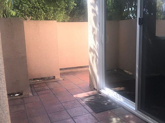 2nd image of 415 E Tamarack Ave Unit 6