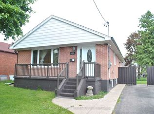 985 Victoria Park Ave BASEMENT 1, Toronto, ON M4B 2J4