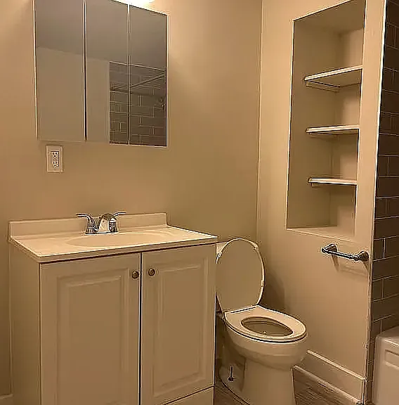 2015 Walnut St #408 — Photo 5